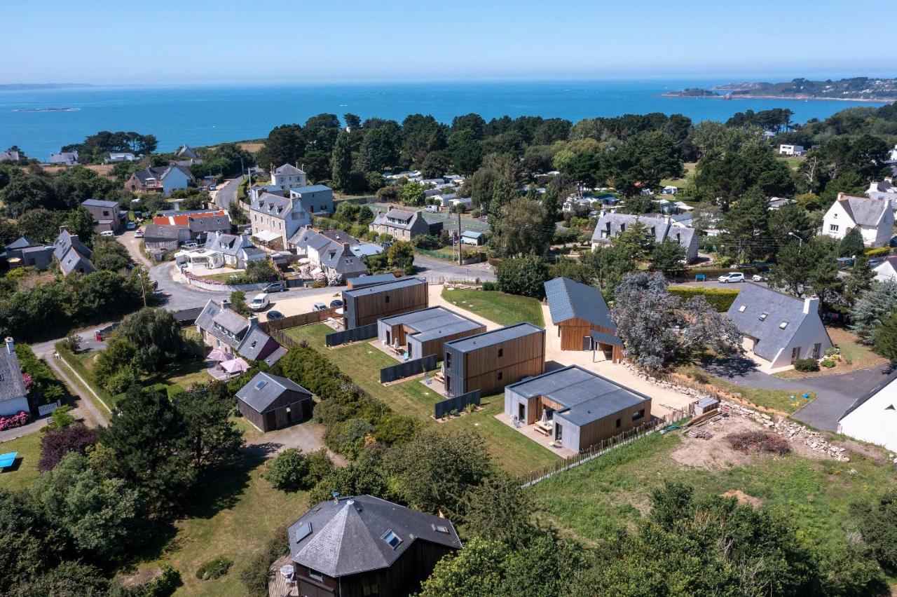 Les Lodges De Beg Leguer - Cote De Granit Rose 拉尼翁 外观 照片